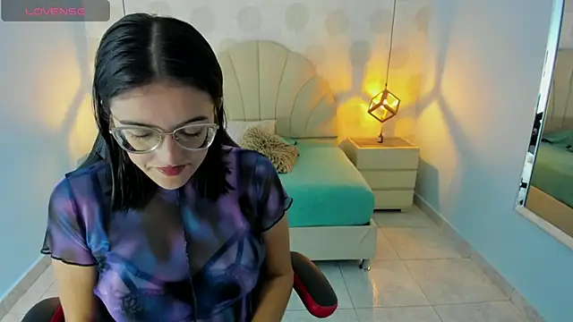 VENUSGREYS1 online show from April 2026 11:48:02 AM