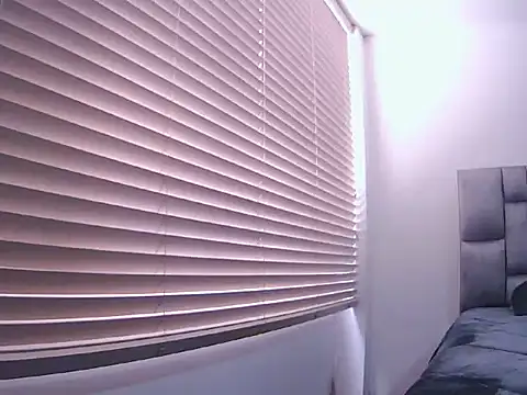 Fernanda andrew online show from April 2026 03:30:01 PM