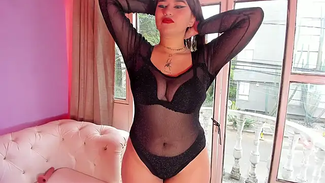 Amy Parkker online show from December 2025 12:40:02 PM