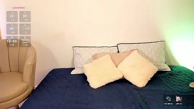 Snapshot of Mia_mystic_ chatting on January 2026 12:31:02 PM Mia mystic online show from January 2026 12:31:02 PM