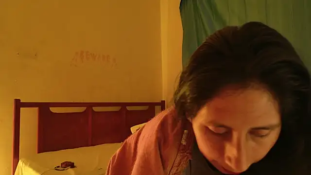 MoonLipsON- online show from May 2026 04:12:02 AM