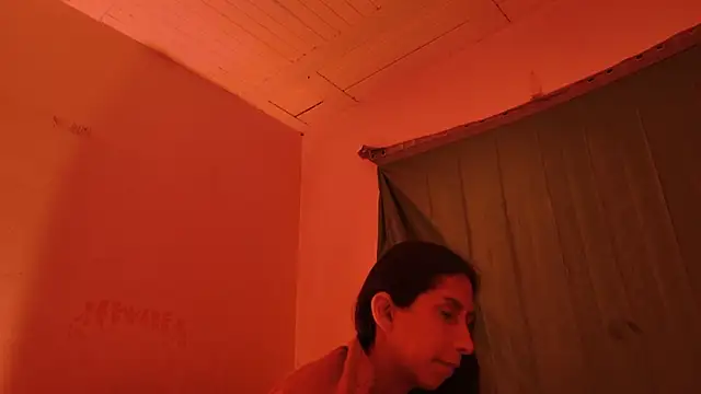 MoonLipsON- online show from May 2026 03:14:01 AM
