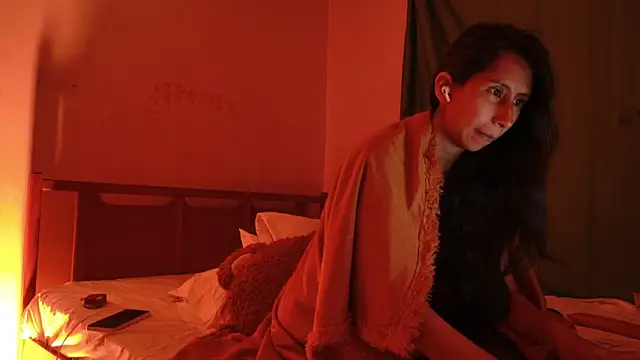 MoonLipsON- online show from March 2026 03:39:02 AM