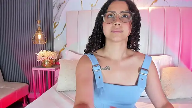 MarelynSummer online show from February 2026 05:09:01 PM