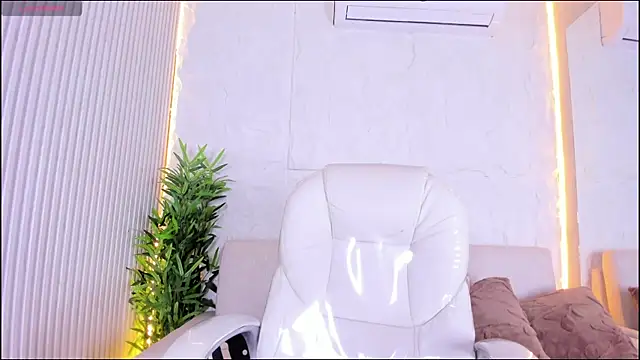 MarelynSummer online show from July 2026 11:44:02 AM