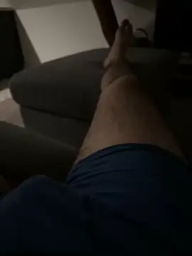 Snapshot of Davvidsm chatting on December 2025 08:47:01 PM Davvidsm online show from December 2025 08:47:01 PM