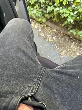 Davvidsm online show from February 2026 02:07:01 PM