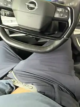 Davvidsm online show from April 2026 07:45:01 AM