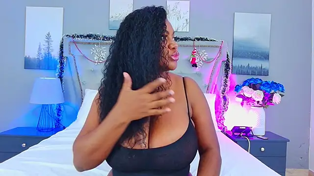 AnnieLeigt online show from December 2025 11:54:02 AM