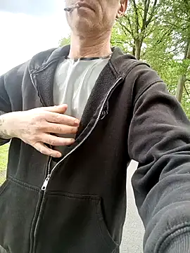 jefflatex45 online show from May 2026 11:24:01 AM