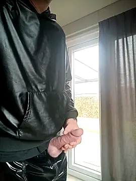 jefflatex45 online show from February 2026 11:20:02 AM