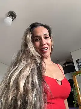 sandrafarrely online show from April 2026 04:20:01 PM