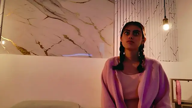 NatyAndAlex online show from January 2026 01:40:01 PM