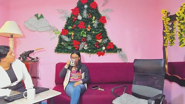 Snapshot of LesbianCouple02 chatting on December 2025 12:33:02 PM LesbianCouple02 online show from December 2025 12:33:02 PM