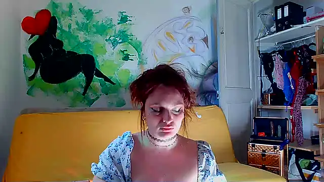 Snapshot of atowiloxx chatting on June 2026 02:18:01 PM atowiloxx online show from June 2026 02:18:01 PM