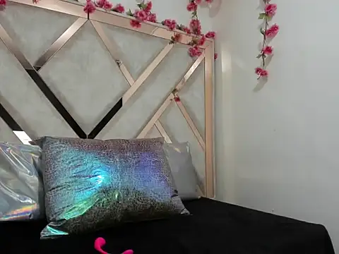 Samantha Ortiz69 online show from December 2025 04:45:02 AM