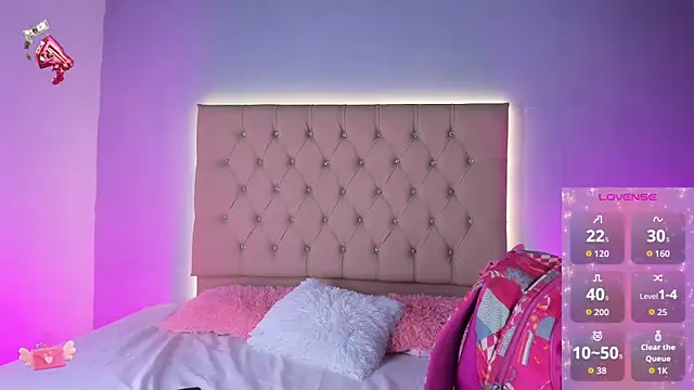 EmmaLawrence  online show from February 2026 11:30:01 AM