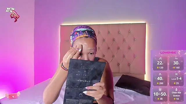 EmmaLawrence  online show from February 2026 08:58:01 AM