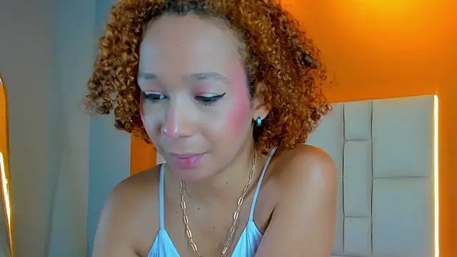 EmmaLawrence  online show from April 2026 03:51:02 AM