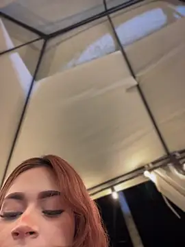 Snapshot of Francesca_Galeano chatting on December 2025 08:37:01 PM Francesca Galeano online show from December 2025 08:37:01 PM