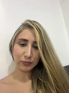 Snapshot of AmaiaSantini chatting on January 2026 10:06:02 PM AmaiaSantini online show from January 2026 10:06:02 PM