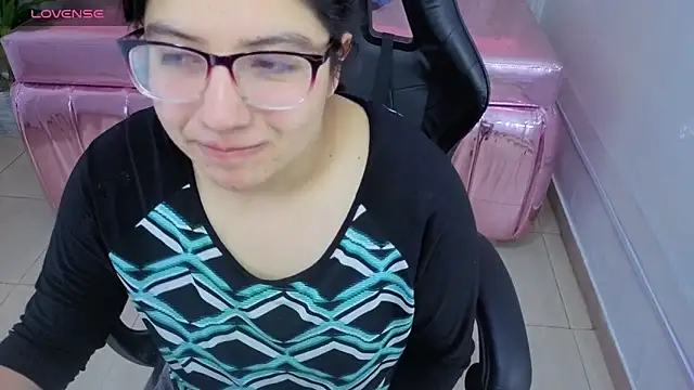 eva smit t online show from March 2026 02:39:02 AM