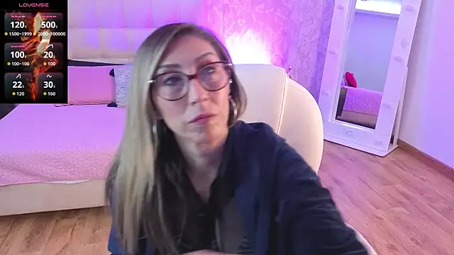 Scarlett 079 online show from April 2026 11:50:01 AM