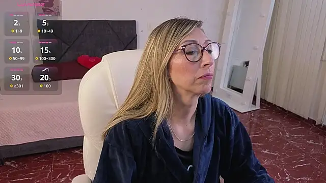 Scarlett 079 online show from March 2026 12:07:01 PM