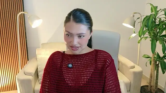 victoria   moon online show from May 2026 02:35:02 PM
