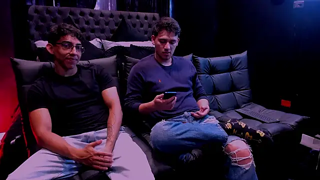 Snapshot of big__friends chatting on January 2026 07:17:01 PM big friends online show from January 2026 07:17:01 PM