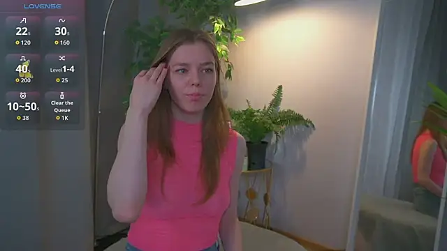 Snapshot of Tina_Tayllor_ chatting on December 2025 02:26:02 PM Tina Tayllor online show from December 2025 02:26:02 PM