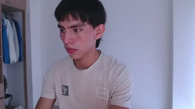 andrew courtzz online show from February 2026 07:23:02 PM