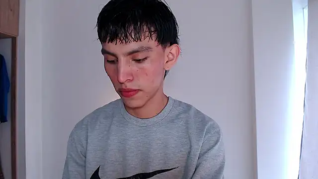 andrew courtzz online show from January 2026 08:36:01 PM