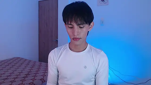 andrew courtzz online show from May 2026 05:50:02 PM