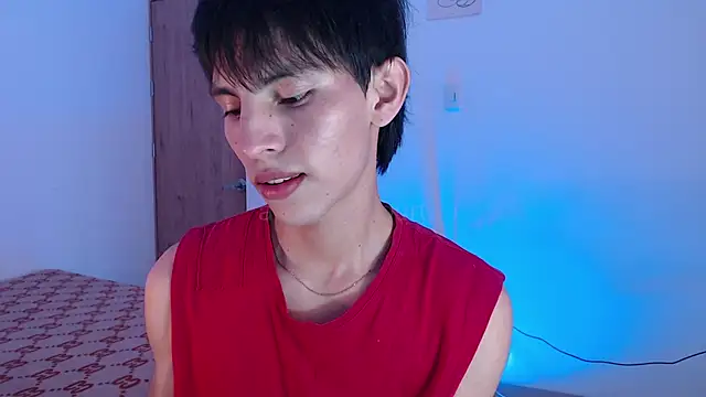 andrew courtzz online show from May 2026 05:48:01 PM