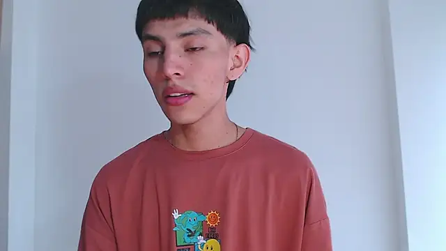 andrew courtzz online show from December 2025 08:53:02 PM