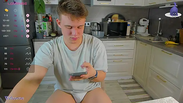 Snapshot of fruitninjaga chatting on December 2025 06:56:01 AM fruitninjaga online show from December 2025 06:56:01 AM