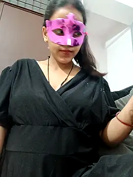 Shivani hotty online show from March 2026 04:58:02 PM