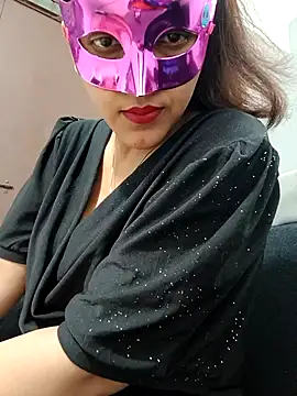 Shivani hotty online show from January 2026 03:26:01 PM