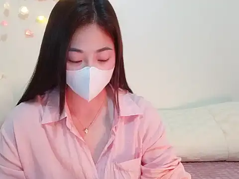 Mimy18 online show from January 2026 05:27:02 PM