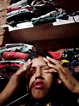 Snapshot of Misthi_hot chatting on February 2026 12:32:01 AM Misthi hot online show from February 2026 12:32:01 AM