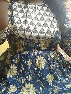 Preeti345 online show from January 2026 09:35:01 AM