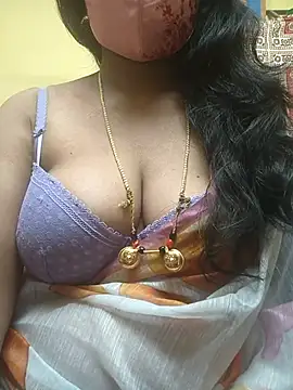 Preeti345 online show from December 2025 03:04:01 PM