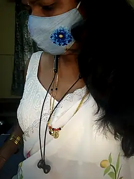 Preeti345 online show from February 2026 07:13:01 AM