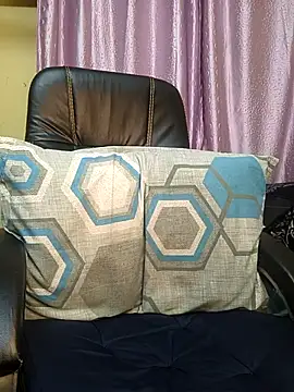 Preeti345 online show from April 2026 12:34:01 PM