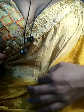 Preeti345 online show from April 2026 05:37:01 AM