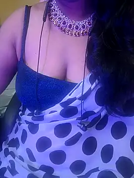 Snapshot of Preeti345 chatting on May 2026 06:05:01 AM Preeti345 online show from May 2026 06:05:01 AM