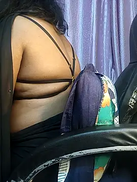 Preeti345 online show from April 2026 09:38:01 AM