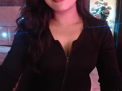 Lola Bebe online show from April 2026 04:36:01 AM