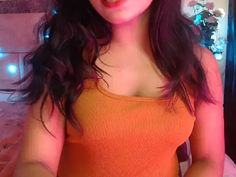 Lola Bebe online show from April 2026 04:19:01 AM